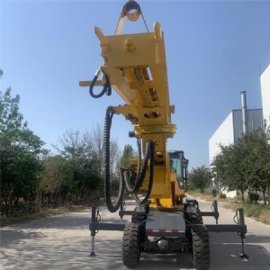 750輪式隧道鉆機，專業(yè)隧道鉆機廠家